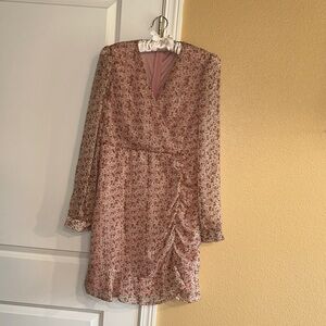 NWOT - Floral Long Sleeve Dress